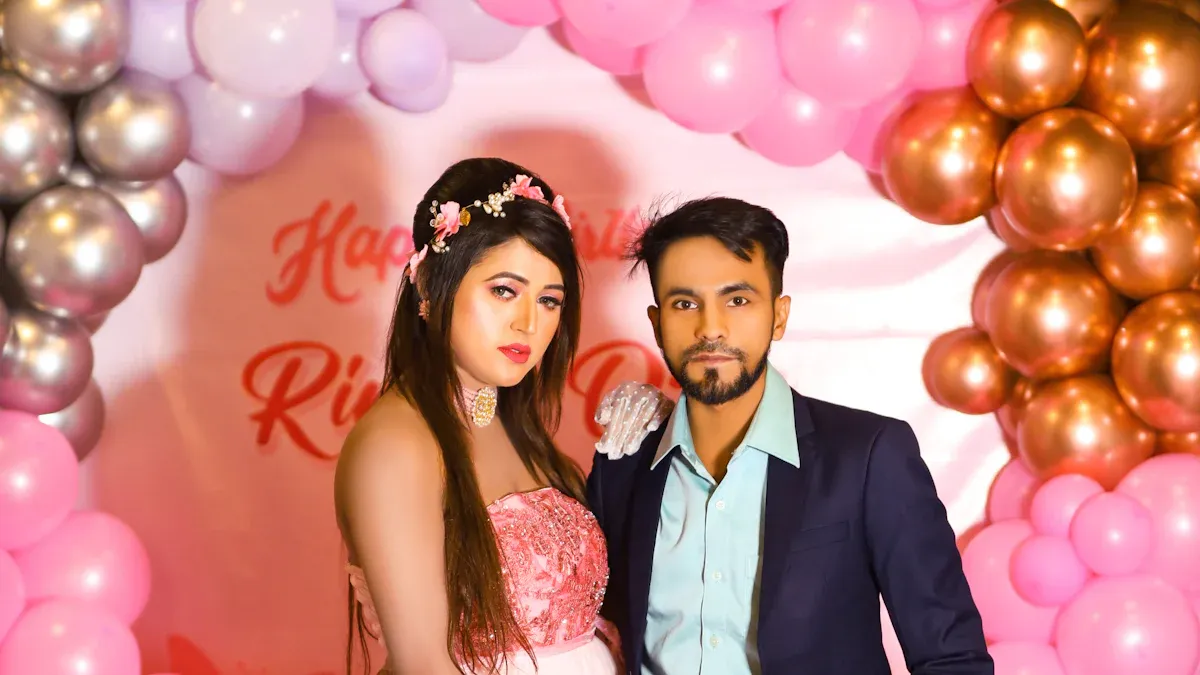 Balloon Decorations for Weddings