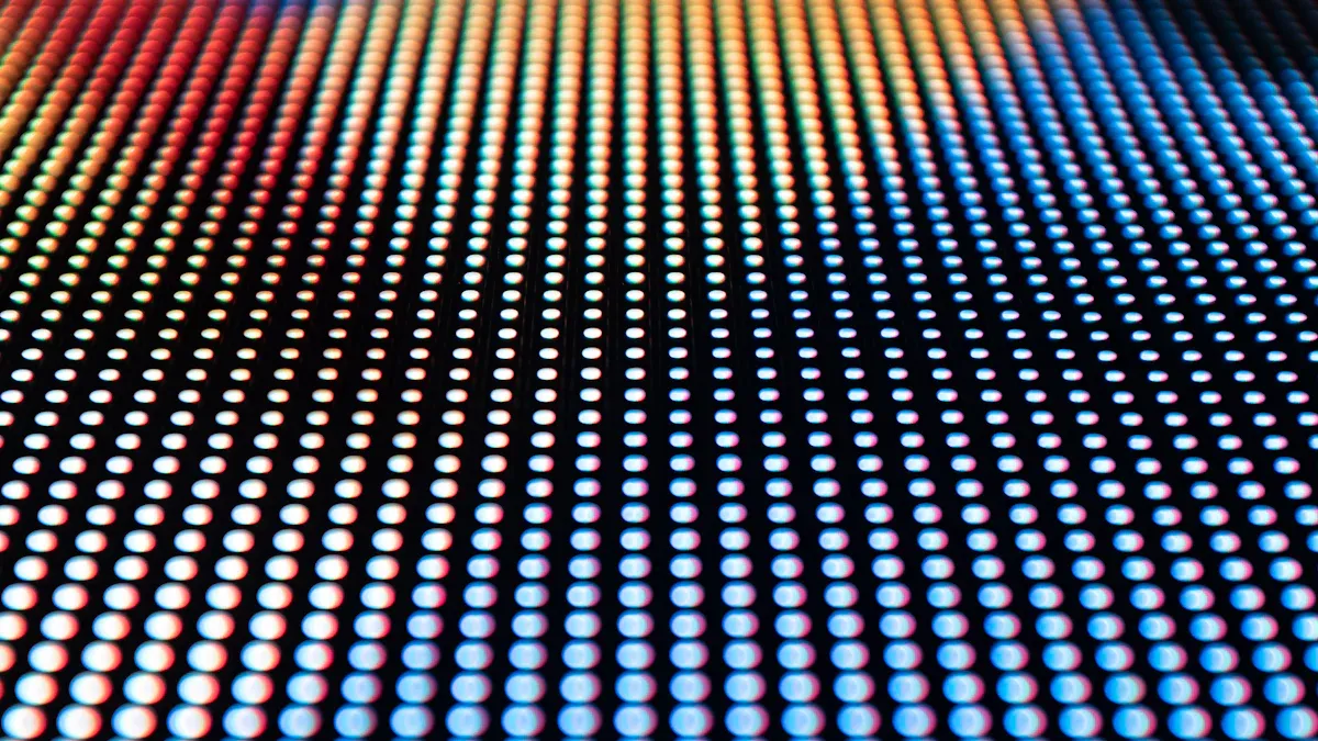 LM3697YFQR Features