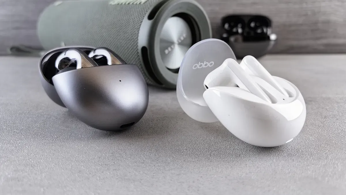 Bluetooth LE as a Mainstream Technology