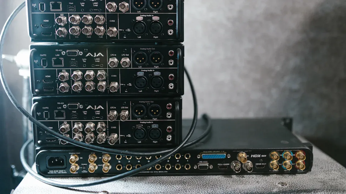 AUDIO DIFF LINE RCVR Chip Basics
