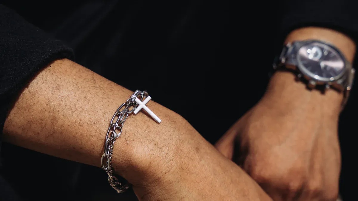 Pulsera elegante para hombre