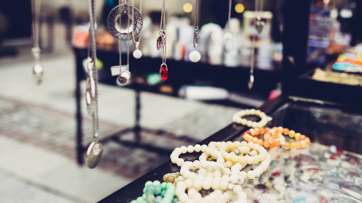 Qué debes saber sobre joyas cristal- Guía del minorista