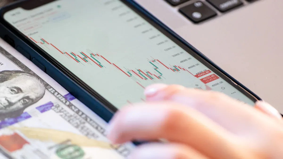 Tendencias emergentes en el comercio electrónico hacia 2025