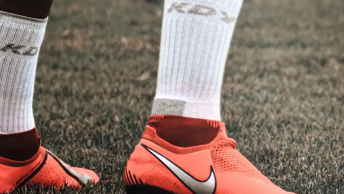 Gaming Comfort Focus: Benefits of Breathable Socks