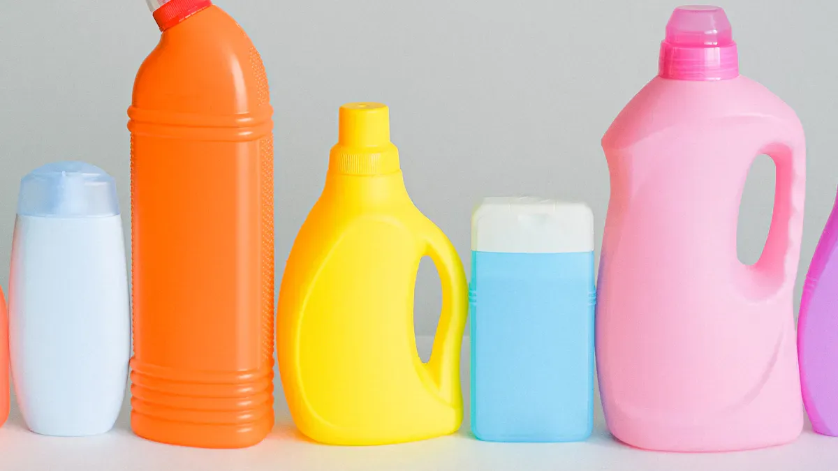 Effectiveness of Liquid and Powder Detergents