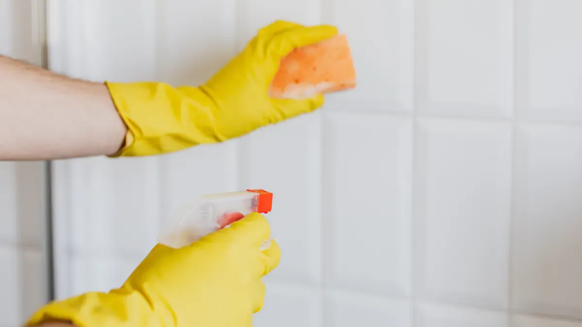 Comparing Tile and Grout Cleaners