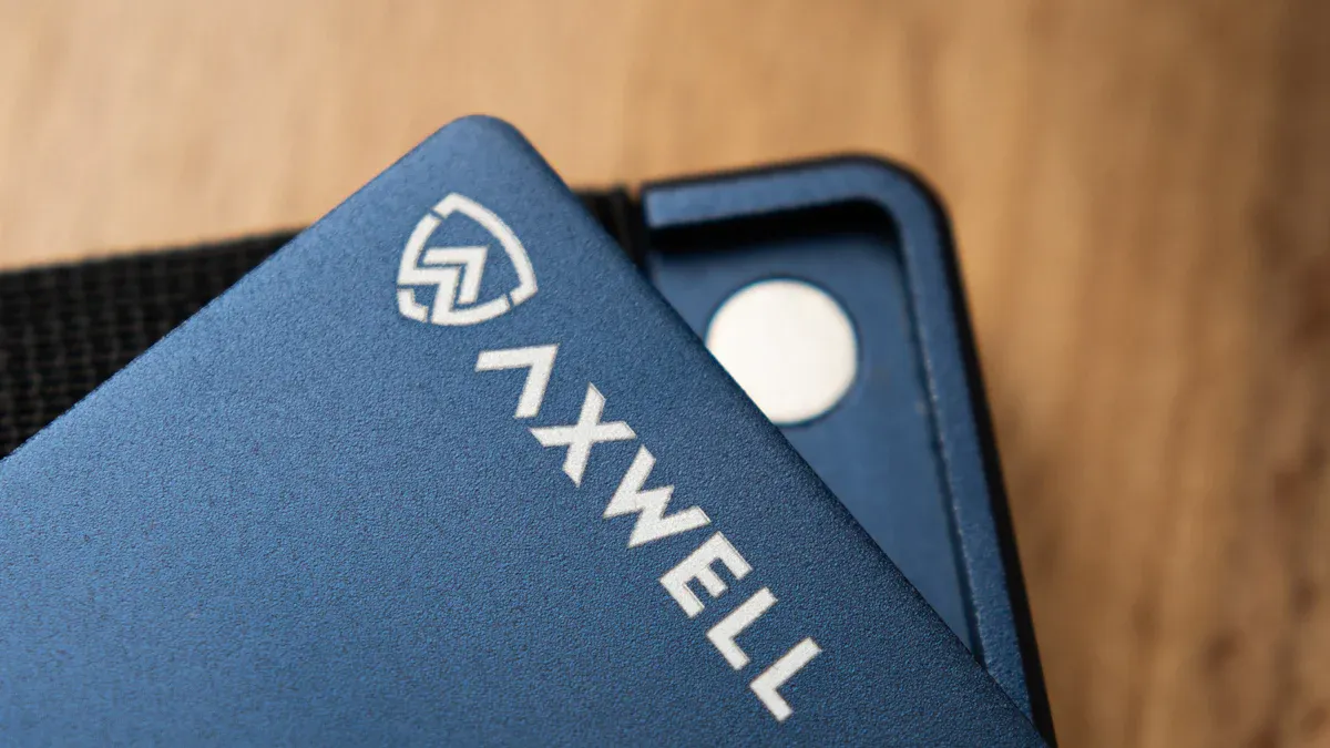 Security features of Cryptnox hardware wallet