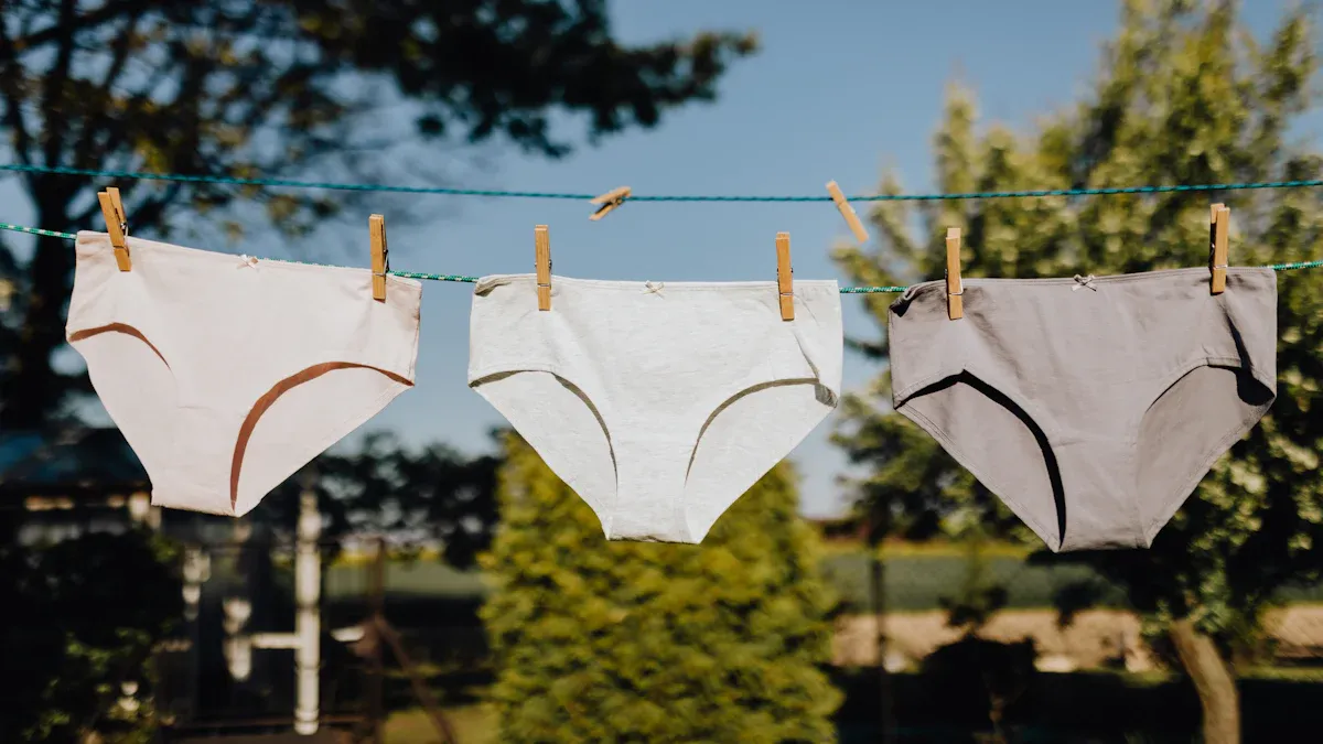 Dry & Store Men'
                style=