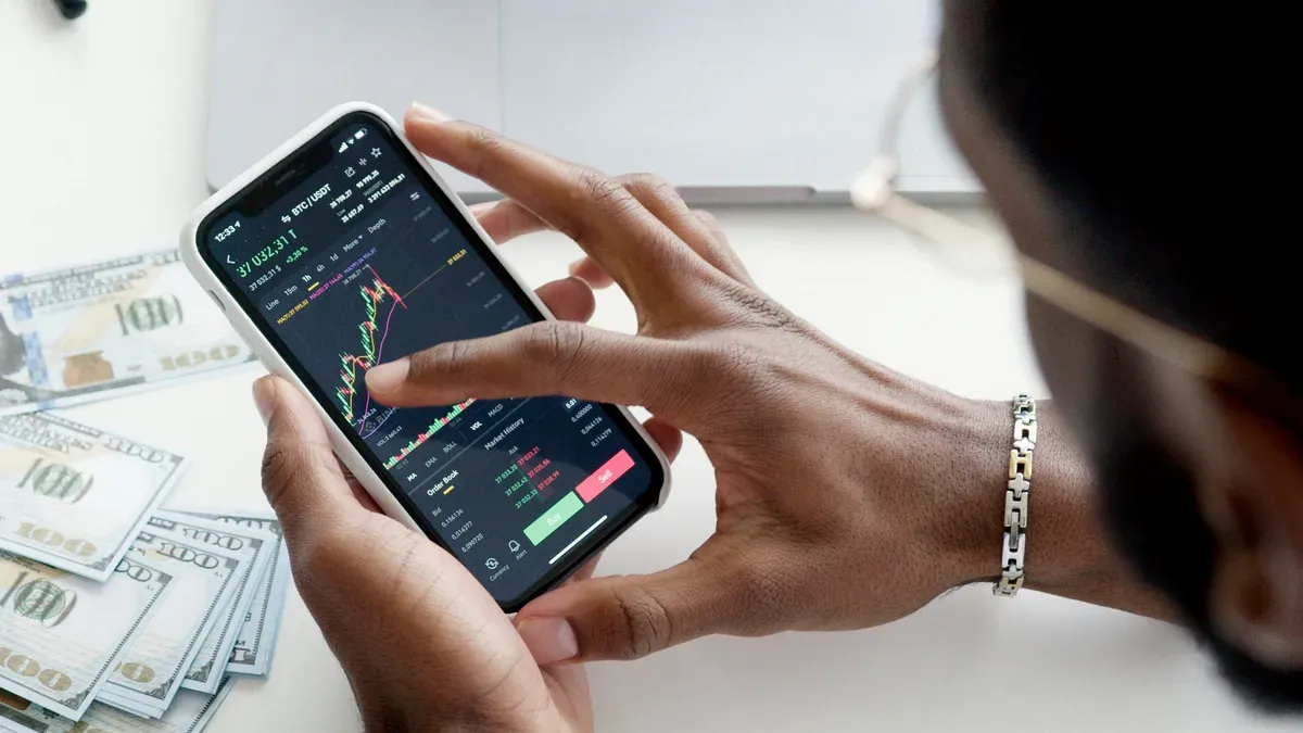 한국 거주자를 위한 연회비 평생 무료 USDT 가상카드 발급 방법 가이드