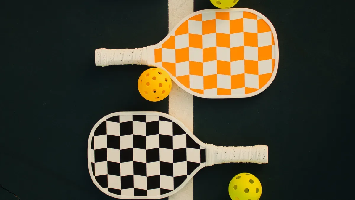 Understanding Private Label Pickleball Paddles and Sourcing Models
