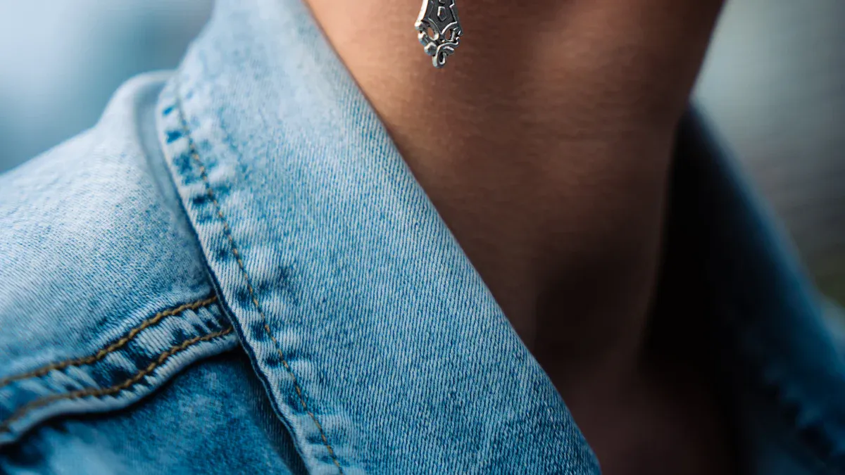 Soins du piercing conque en été