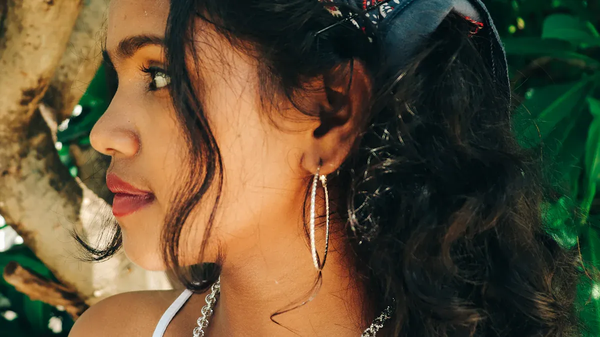 Conseils pour choisir et assortir vos bijoux été