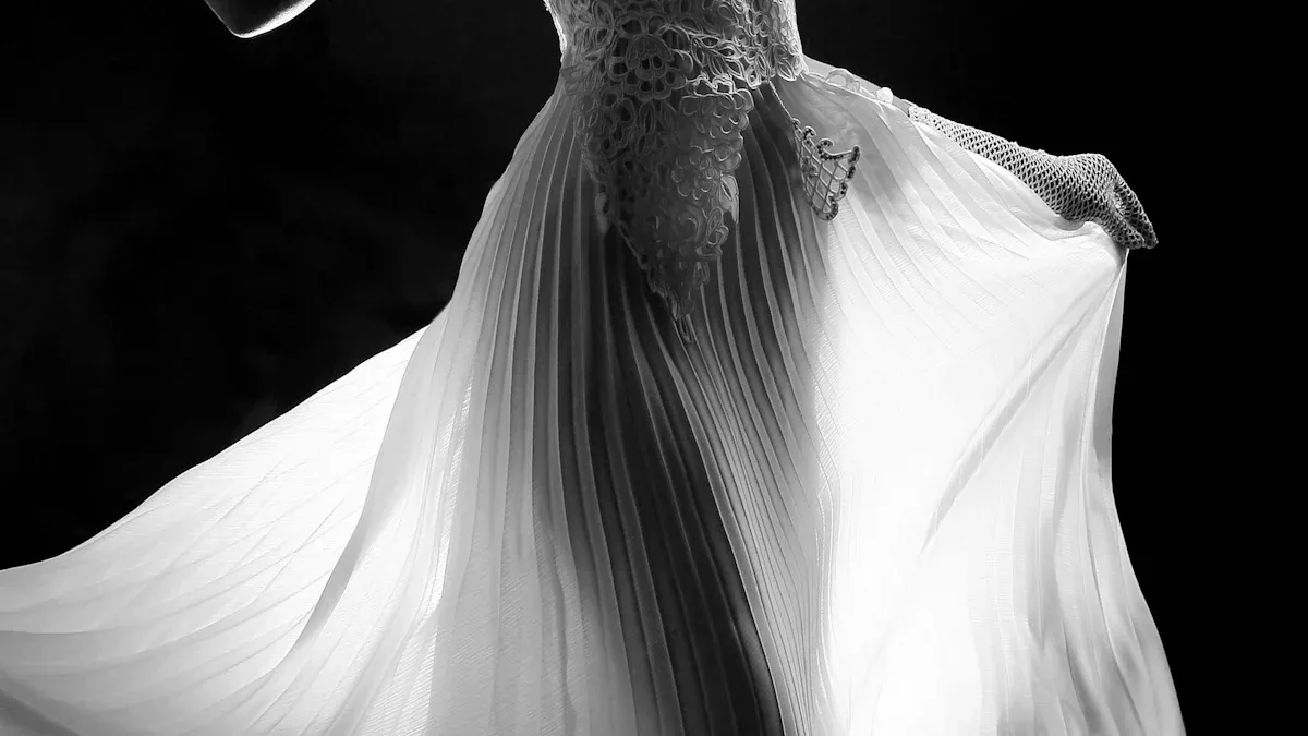 How to Style Pleated Dresses for Spring/Summer 2025