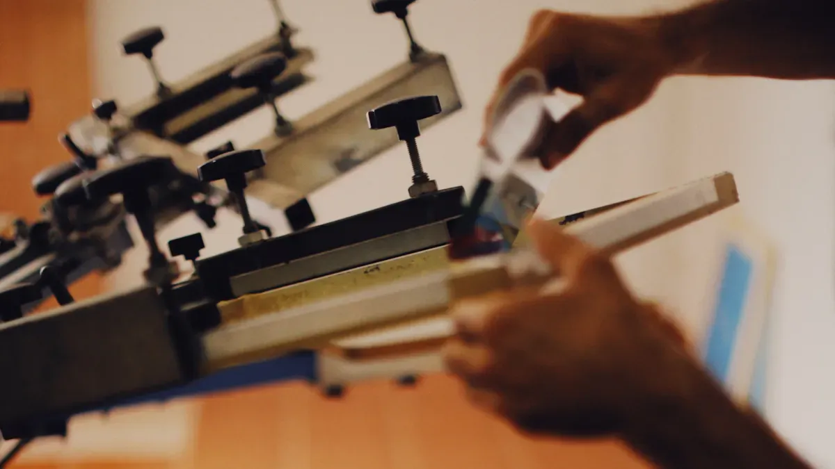 Pinyang Clothing Shares Expert Tips for Better T-Shirt Screen Printing