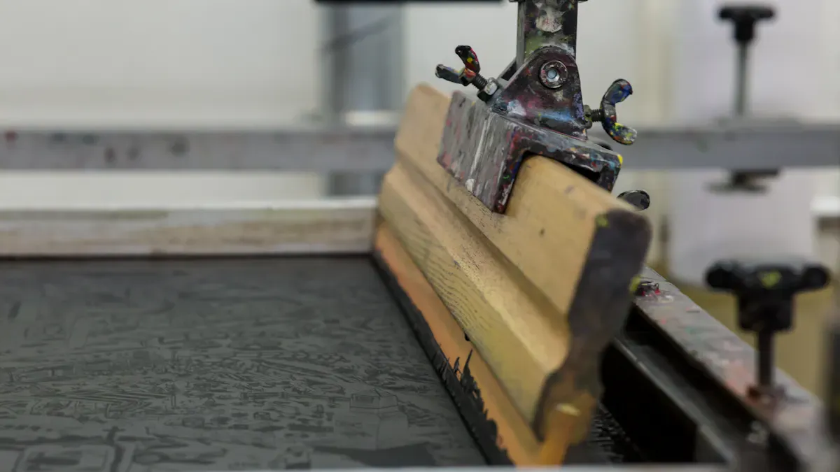 Which Hoodie Material Is Best for DTG Printing with Pinyang Clothing