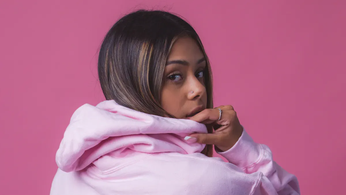 Pinyang Clothing Unveils the Hottest 3D Puff Embroidery Hoodie Trends for 2026