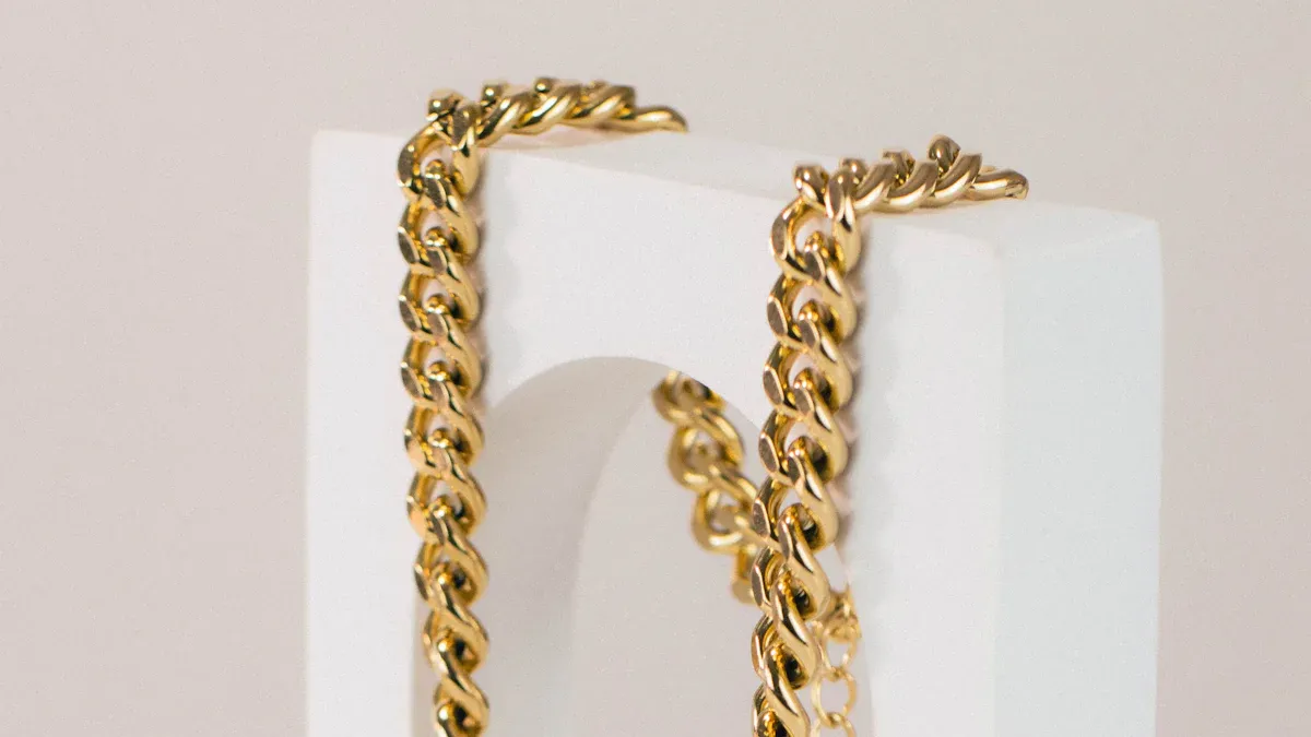 The Ultimate Guide to the Best Decorative Twist Chains for Jewelry Making