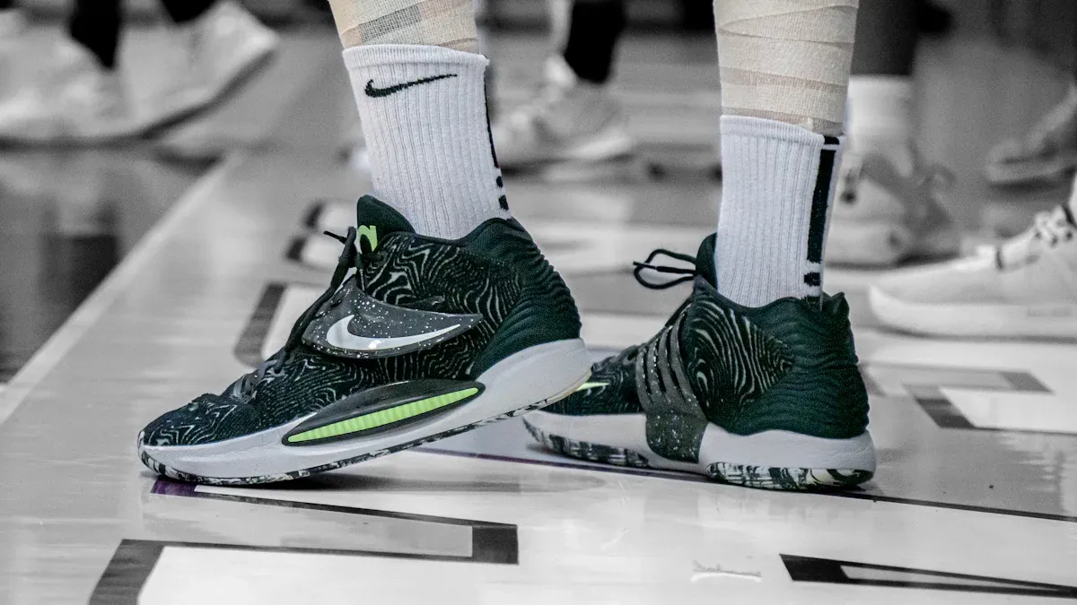 How to Test Basketball Shoes