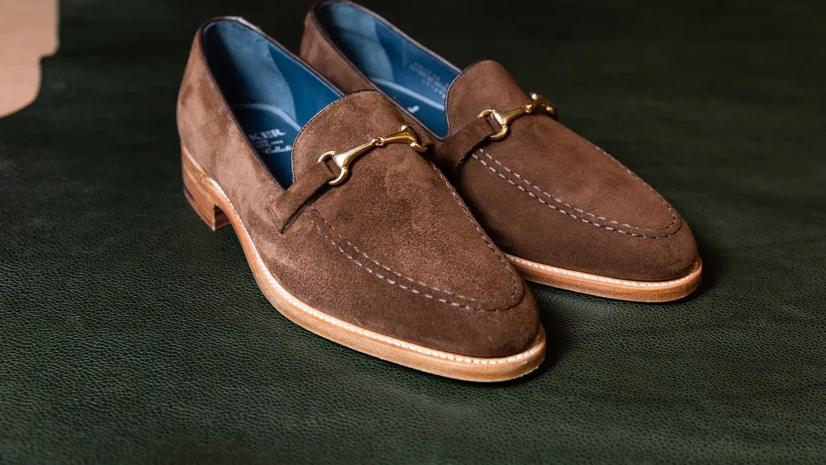 Nzira Dzakareruka dzeKutanha Nubuck Boat Shoes nechero Chipfeko