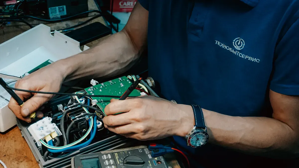 In-Line Defect Prevention in Automotive PCB Assembly In-Line Defect Prevention in Automotive PCB Assembly