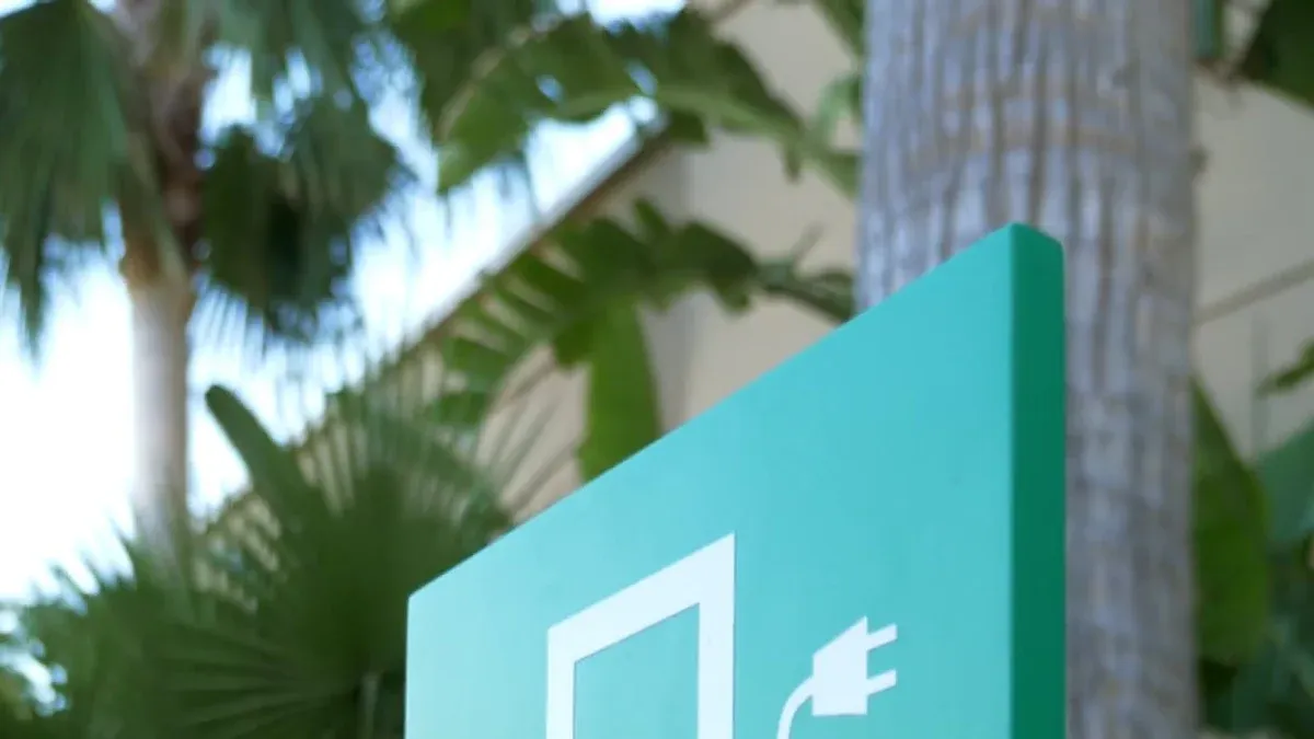 Warning signs of an exploding battery