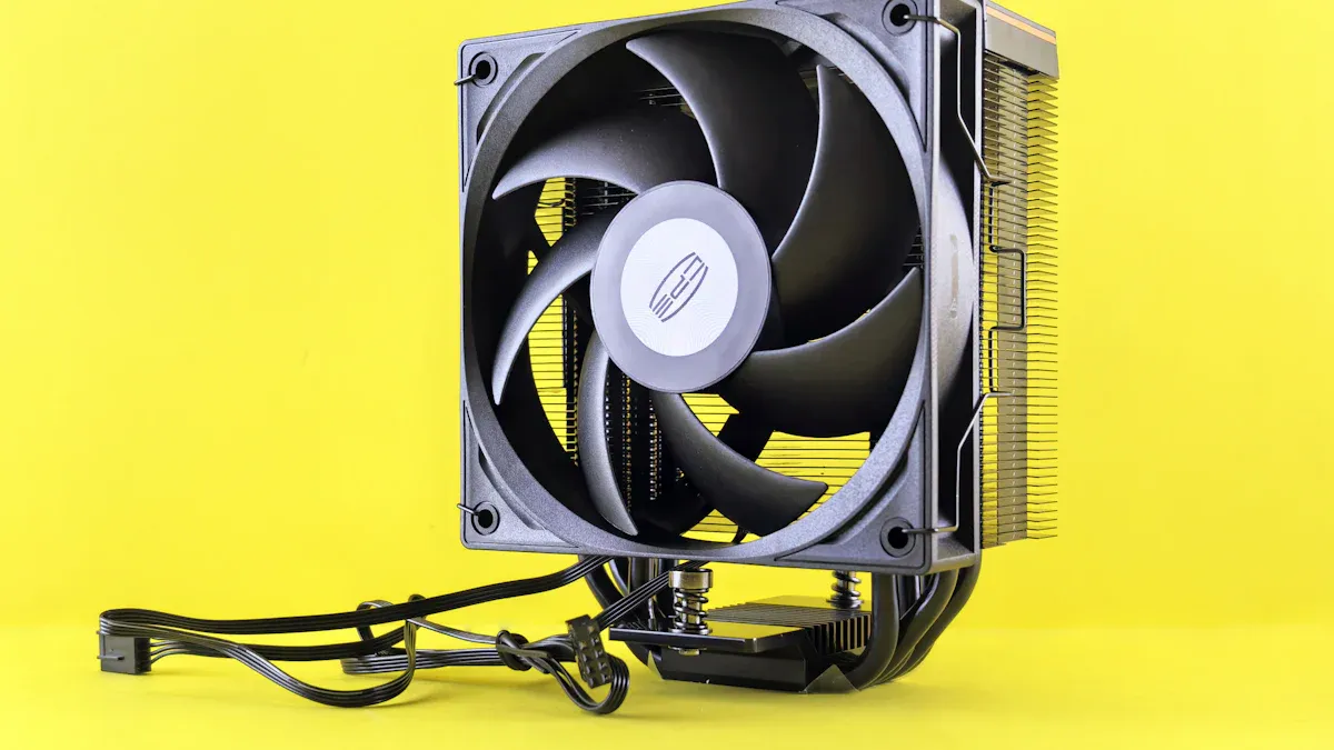 The difference between a heatsink and a cooling fan