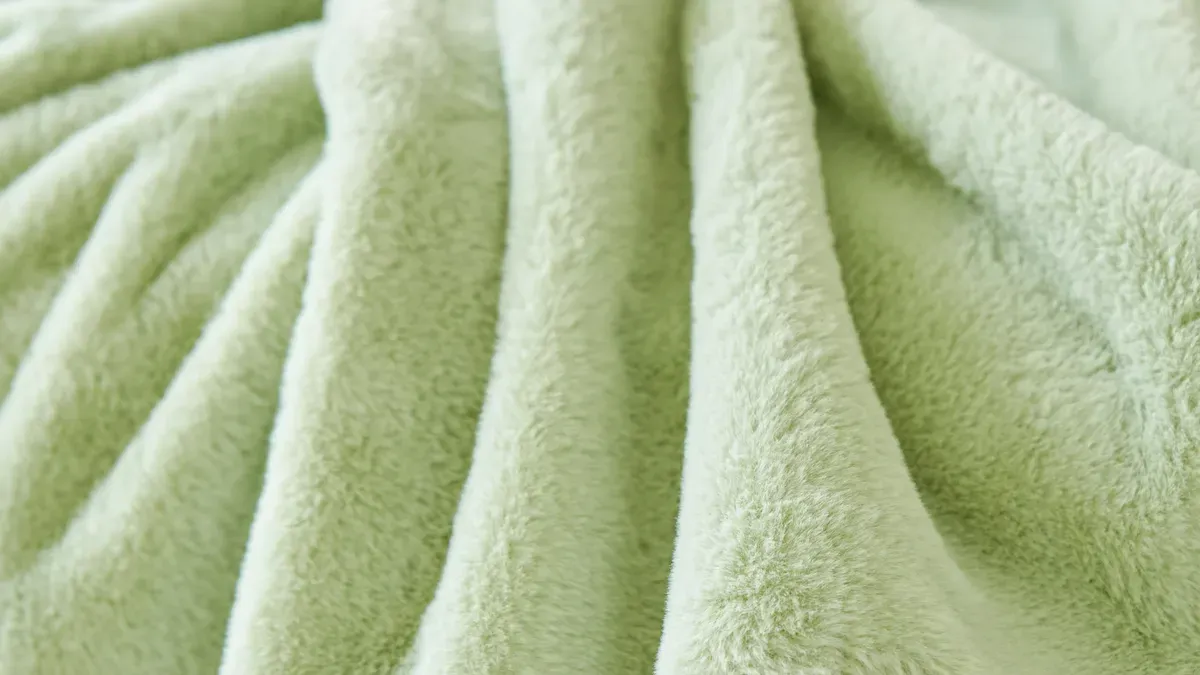 Application Tips for Faux Fur Rug & Rugs with Bonded Suede Backing