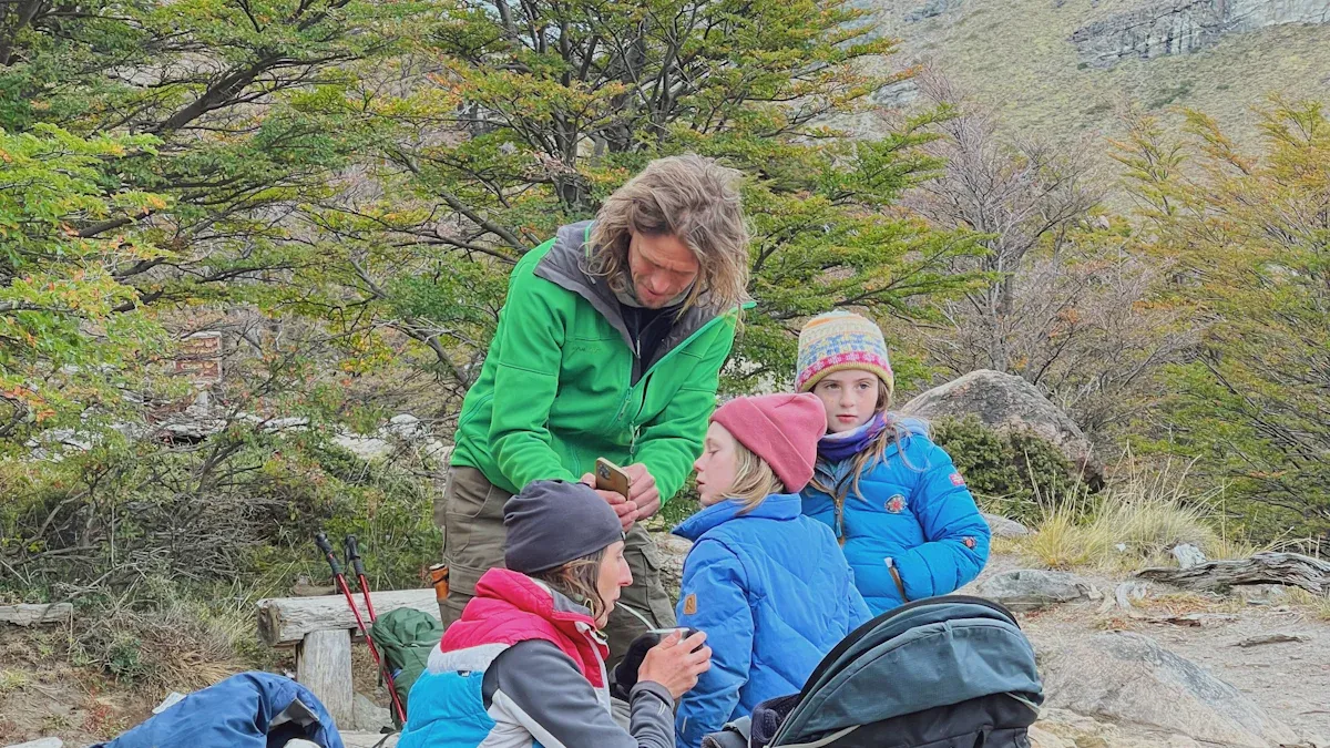 Best Family Camping Tips for Beginners: Choosing the Right Style and Location