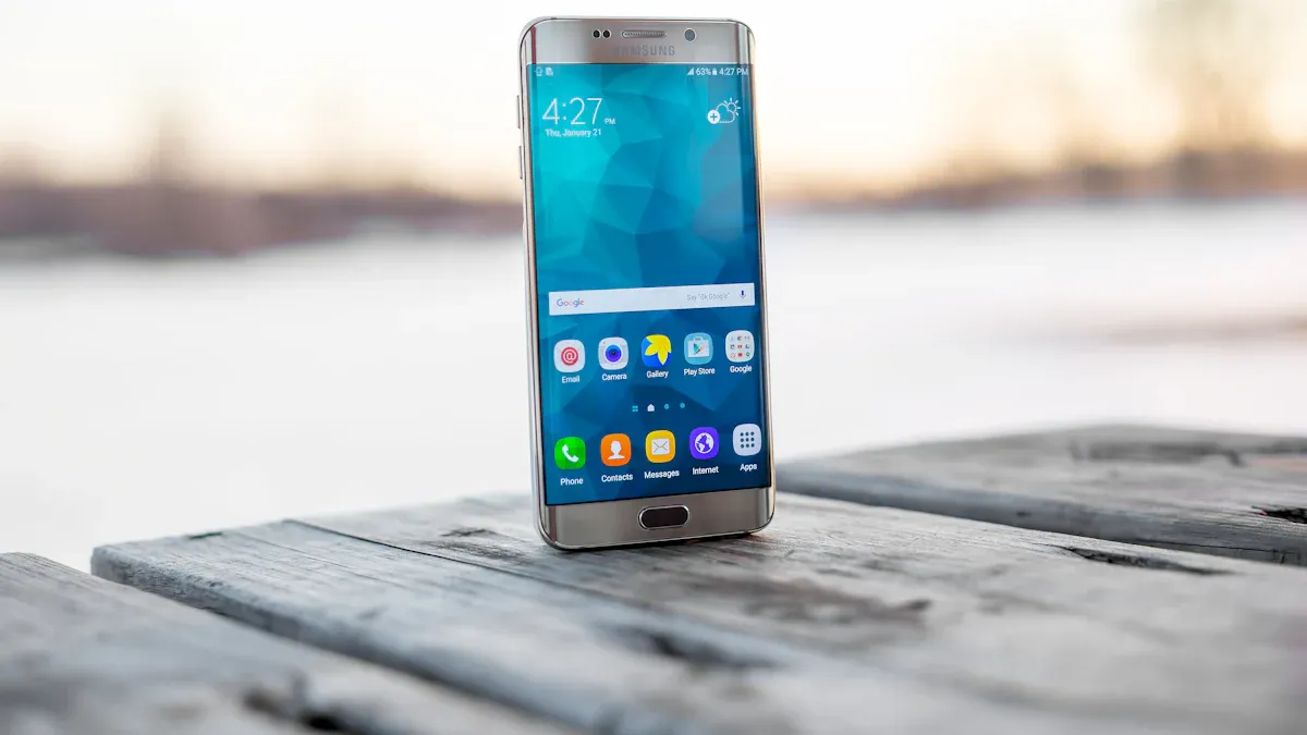 5. Huawei Mate XT