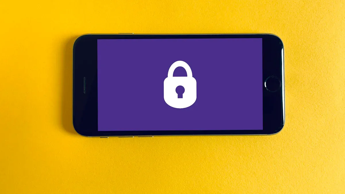 Key Features of Secure Smartphones