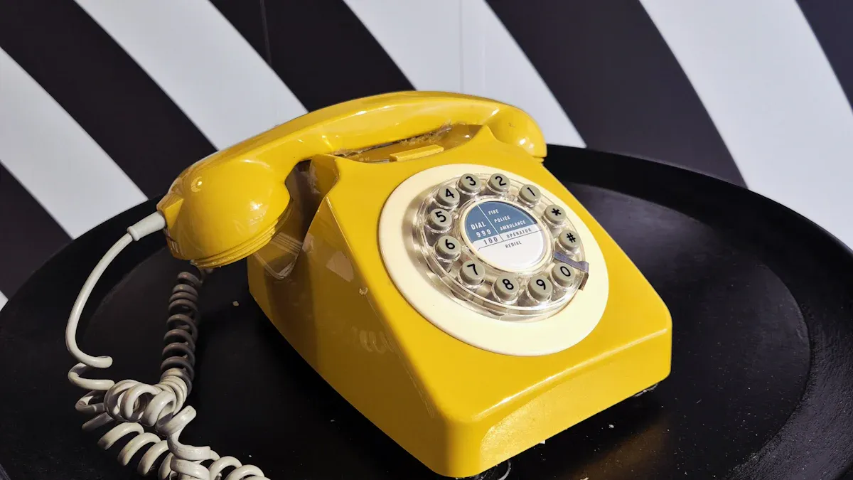 How to Use Classic Phones for Enhanced Private Communication in 2025