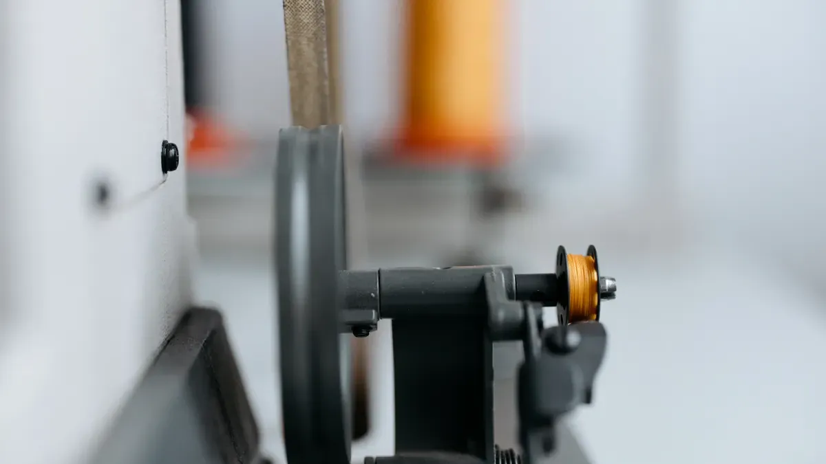 Mechanics of Visual Positioning Systems in Top Labeling