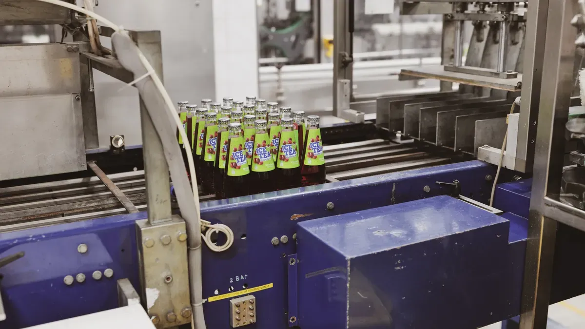 Features Accelerating Changeovers in Liquid Pouch Filling Lines