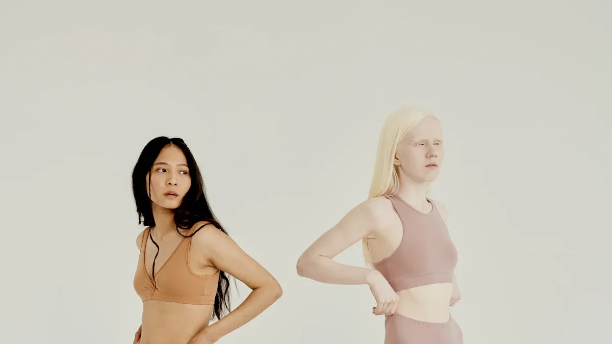 How OEM Swimwear Manufacturers Work with StartupsOEM
