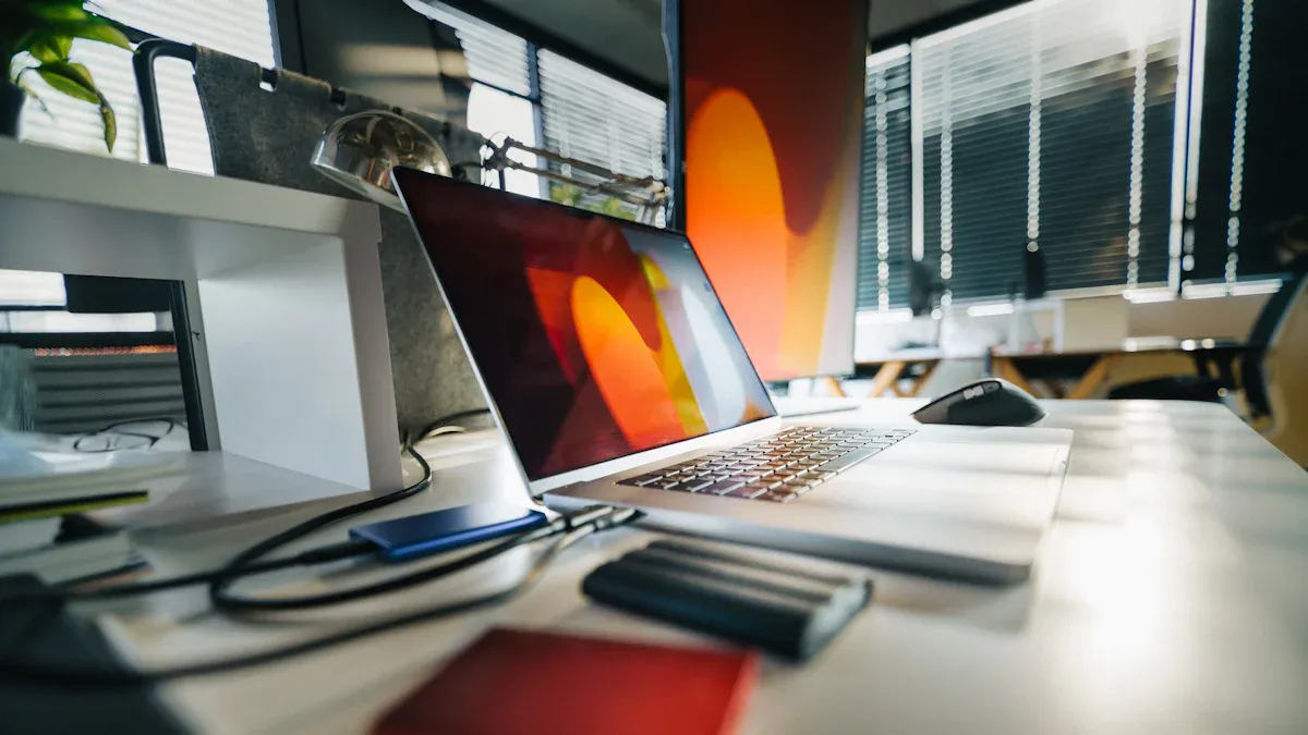 AI Data Storage vs. Traditional Data Storage