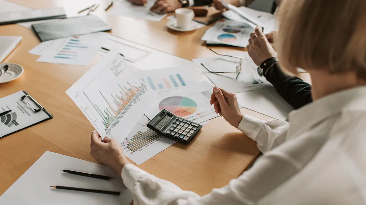 Mengumpulkan dan Mengelola Data Penjualan Laporan Hasil Penjualan