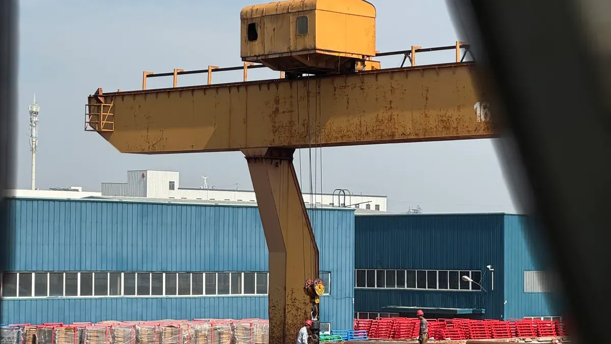Managing Logistics and Navigating China'
style=