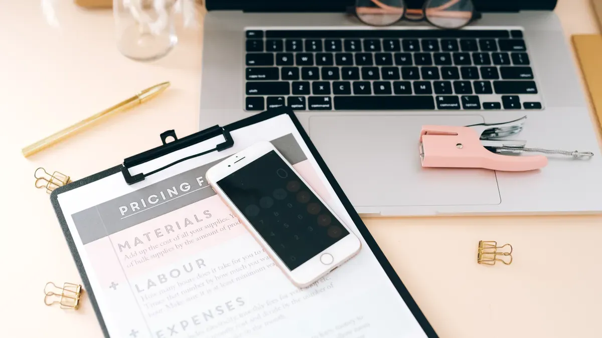 Top 10 Wholesale Smartphone Accessories Suppliers in 2026