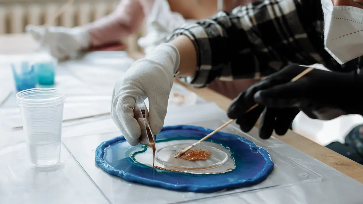 Marine Resin Mixing and Lay-up Process