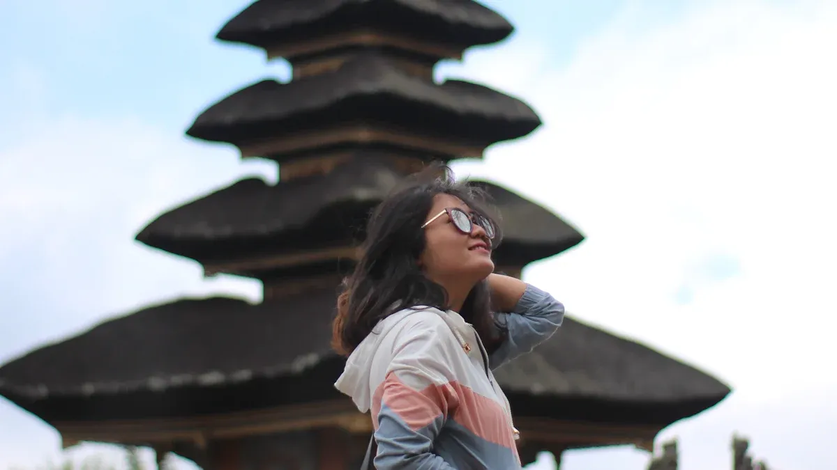 O que são serviços de bag drop em Bali?