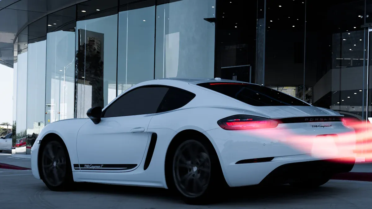 Comparaison avec d'
                style=