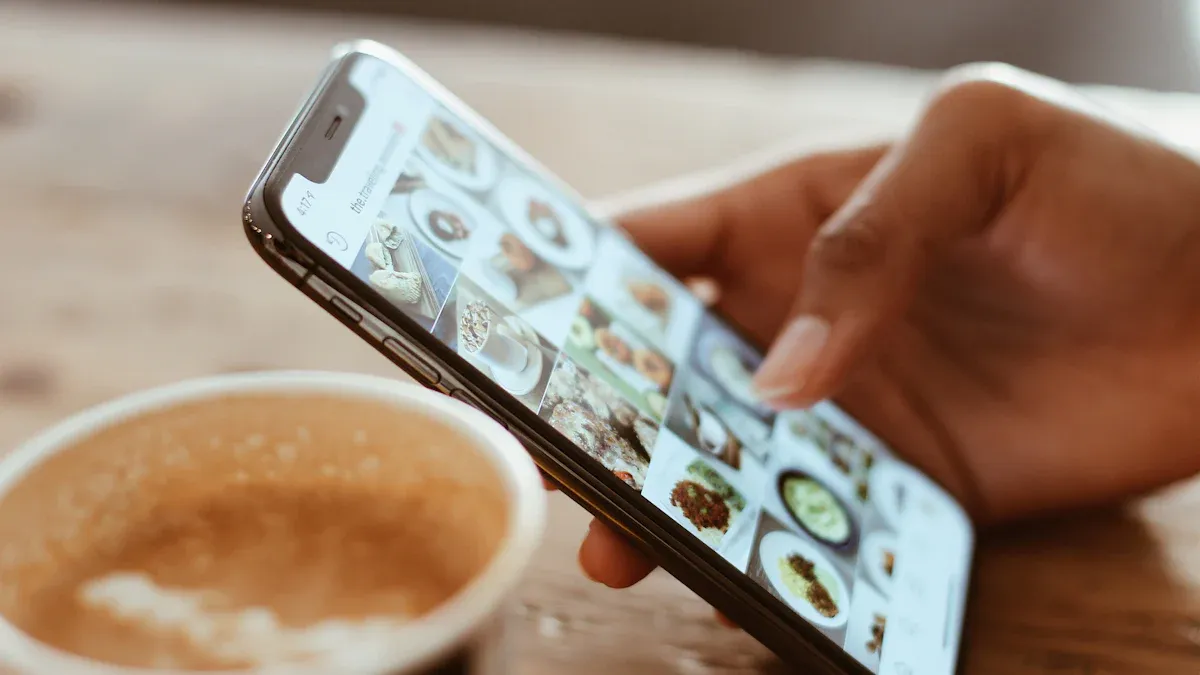 Les nouvelles dynamiques des réseaux sociaux en 2025