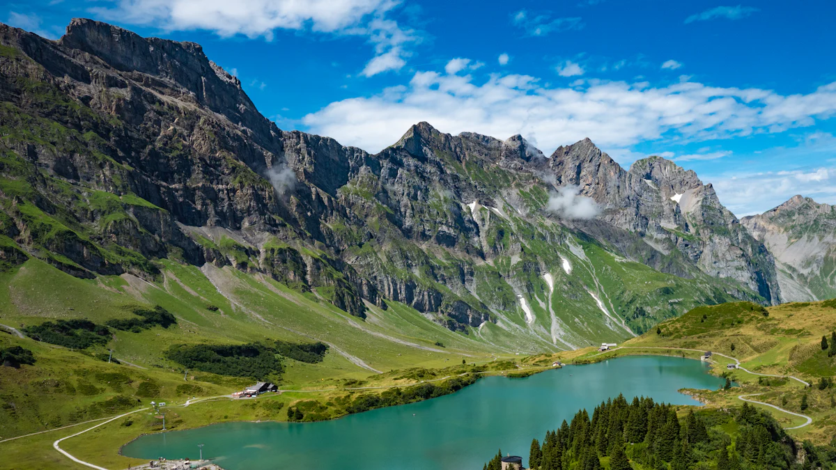 Les salaires des community managers en Suisse en 2025