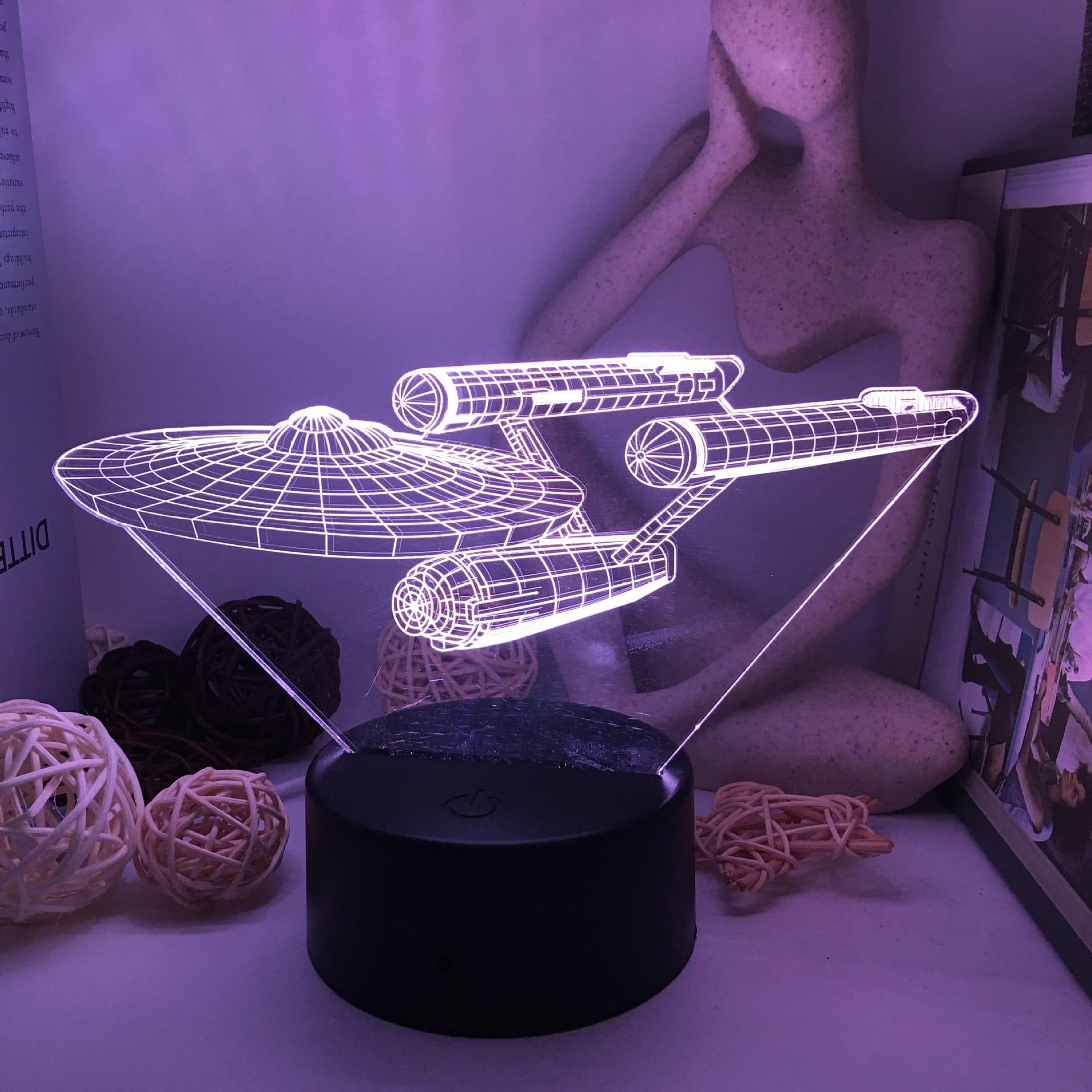 Personalizing the Spaceship Model 3D Illusion Lamp Gift