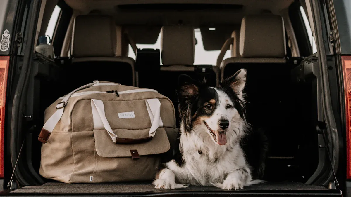 Measuring the rear seat before choosing a dog seat cover