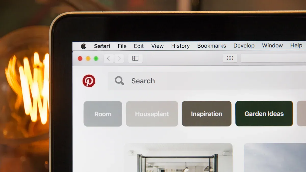 Visual Sourcing: Using Image Search to Find Products When You Don'
                style=