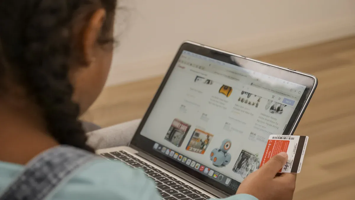 Can’t Use Alipay? How Overseas Buyers Can Pay for Taobao with PayPal