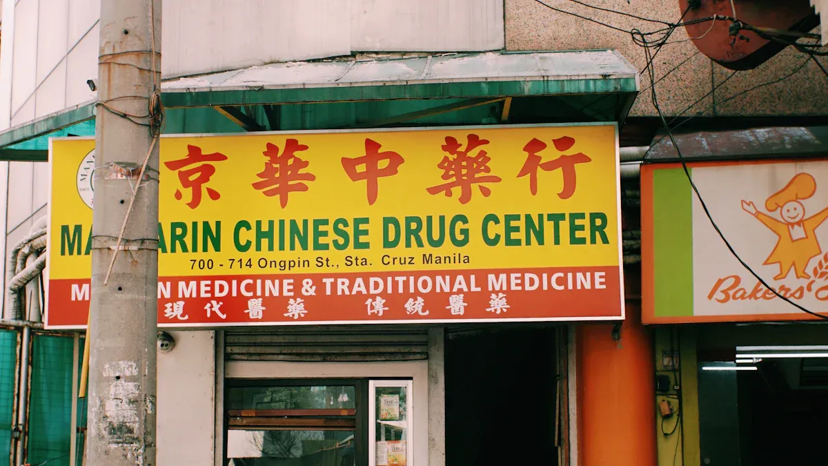 Pros and Cons of Choosing a Reliable Shopping Partner from China