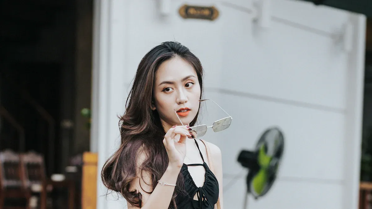 Influencer-Style Shopping Unveils Surprising Asian Trends
