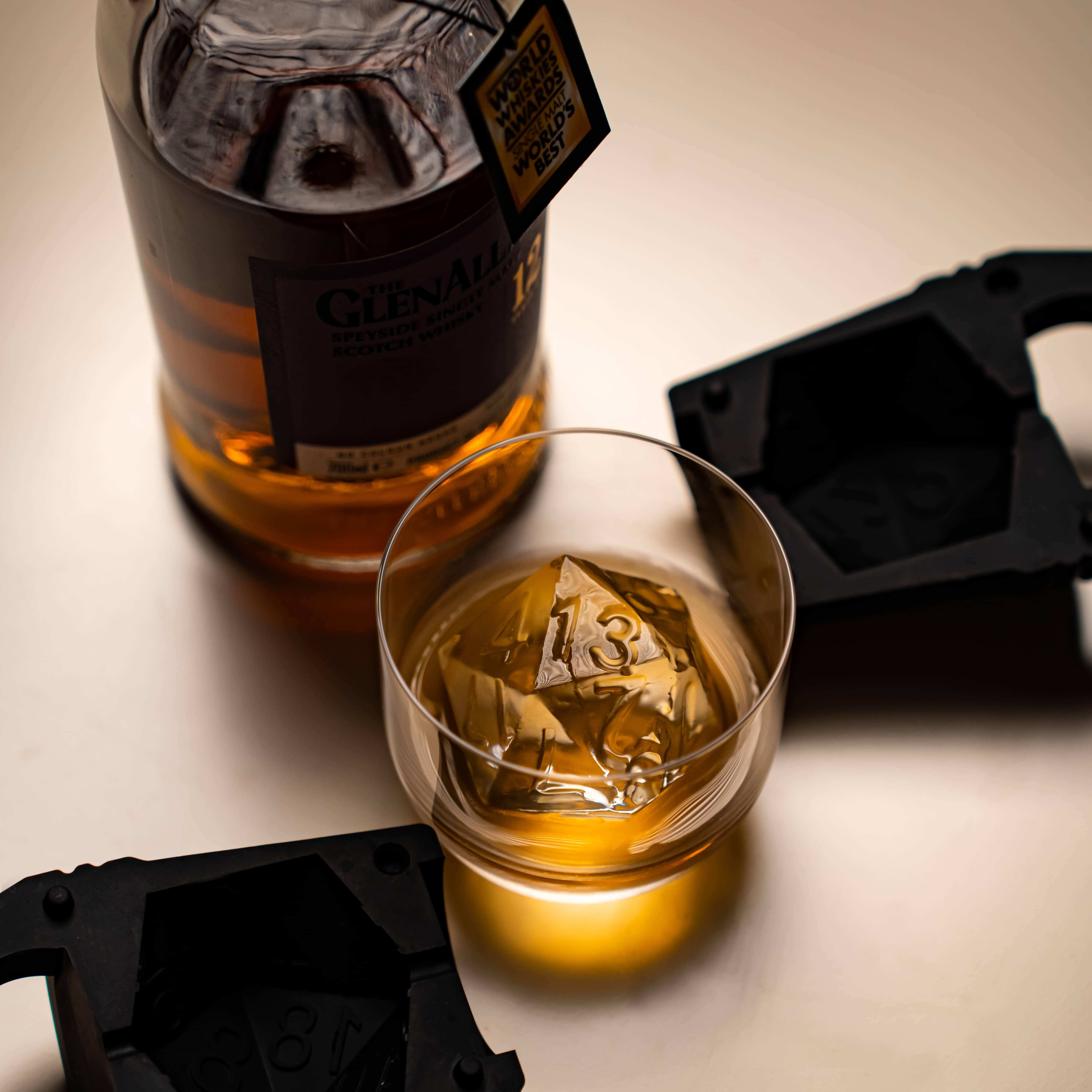 What Is the GLAZER Mini D20 Ice?